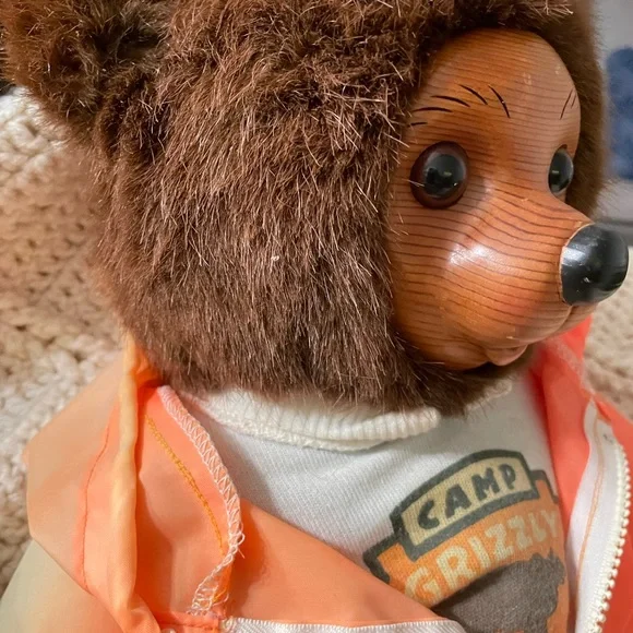 Rare HTF Robert Raikes “Camp Grizzly” Signed & Numbered Charming Wood Face Bear - Picture 8 of 17